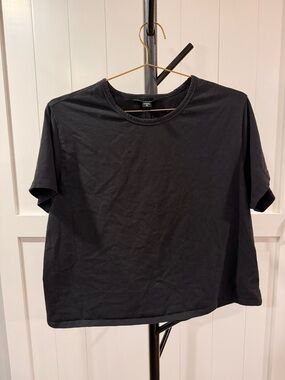 Athleta Black Short Sleeve Boxy Crop Tee